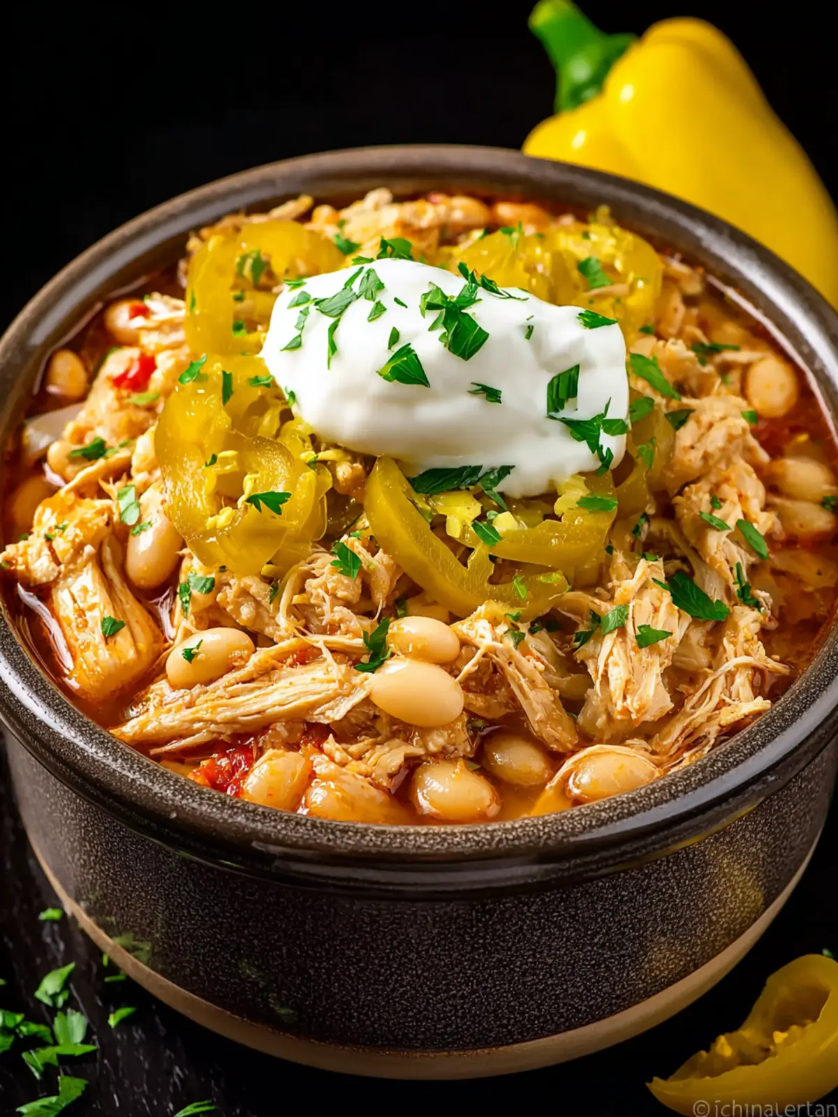 Crock Pot Mississippi Chicken Chili: Easy, Flavor-Packed Comfort!